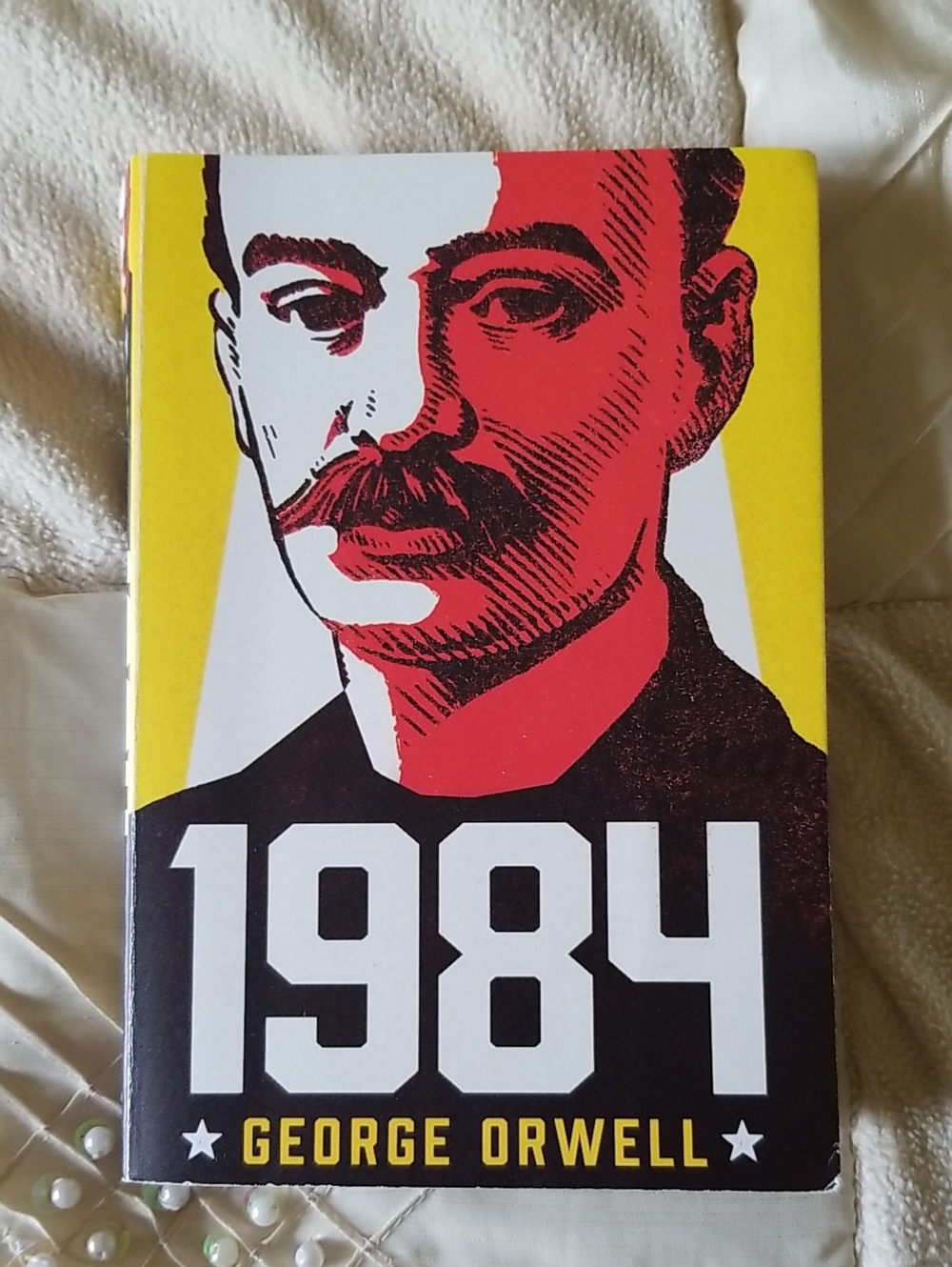 1984 Novel By George Orwell